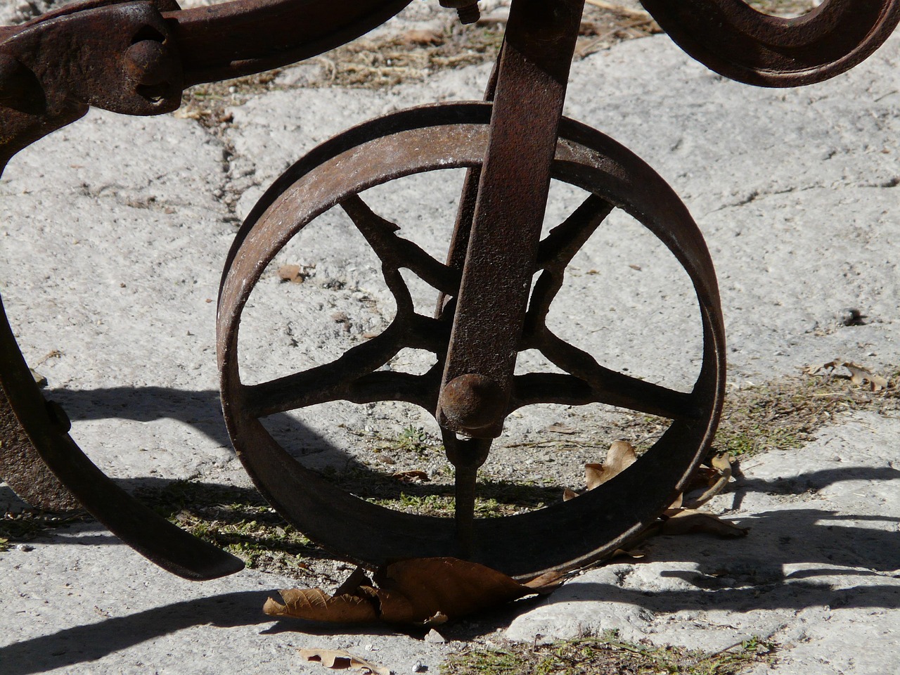 how to maintain alloy wheels